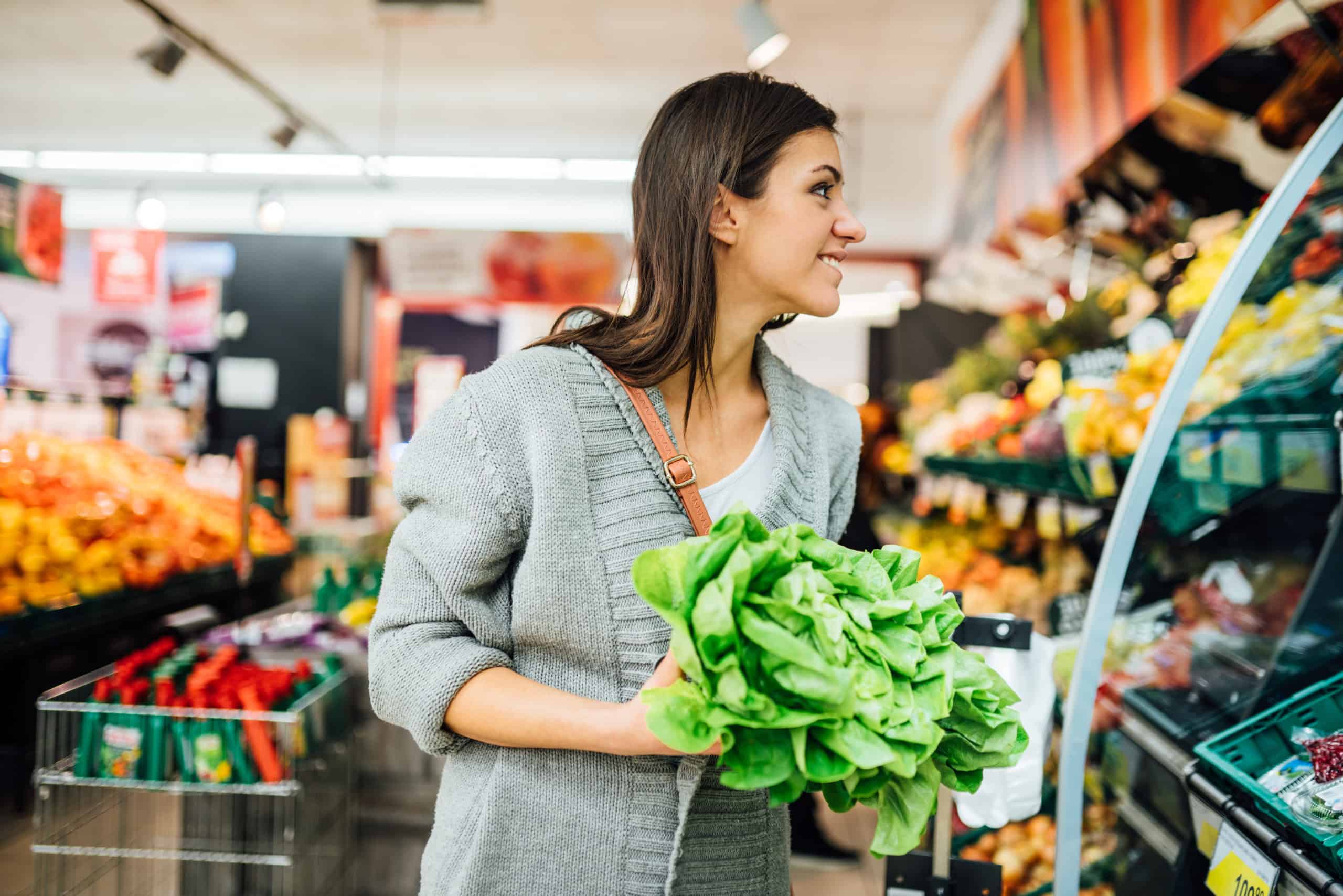 Mediterranean diet for weight loss: FAQs and expert tips