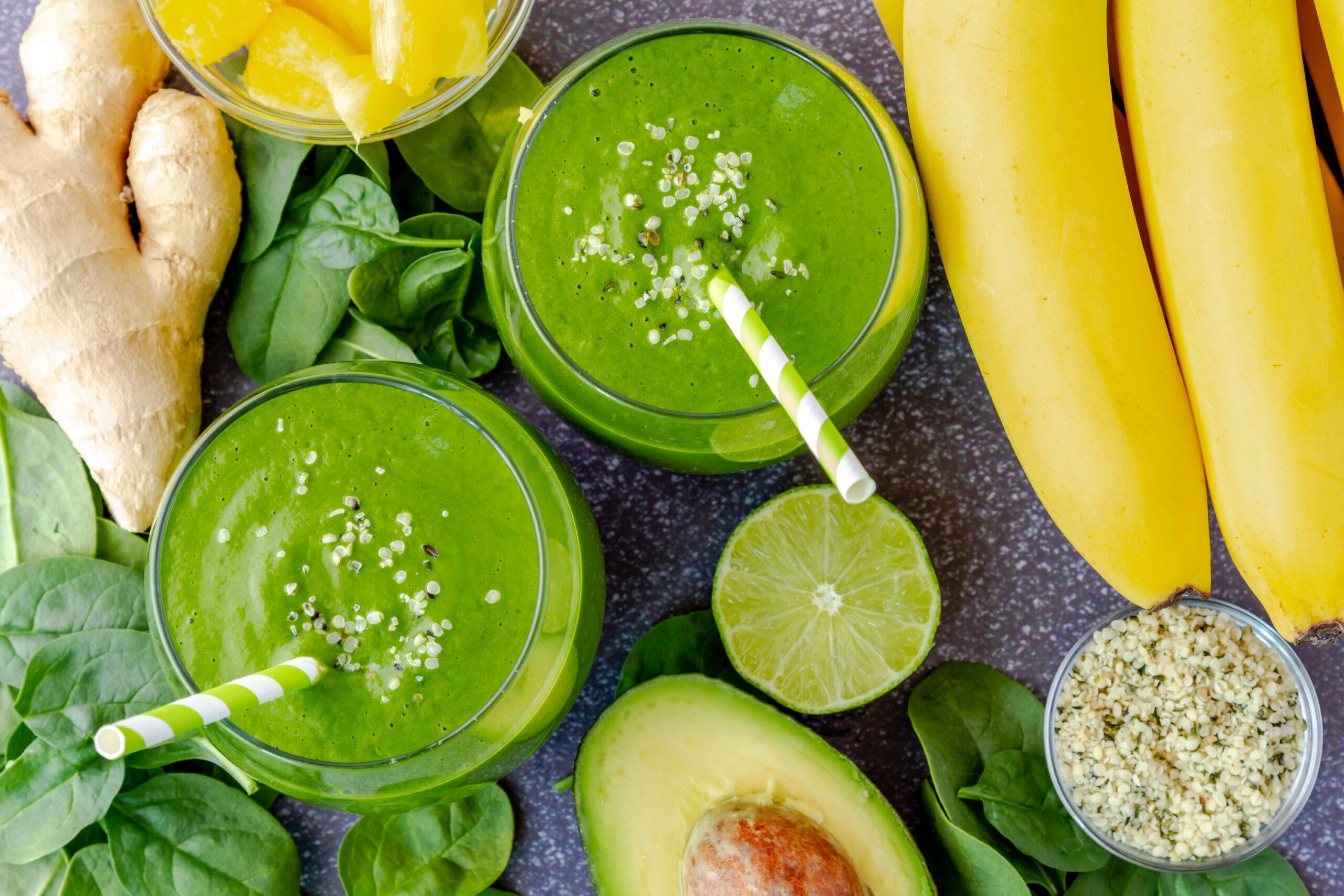 8 healthy smoothie recipes made with anti-inflammatory ingredients